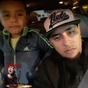 Meet your Posher, Charly